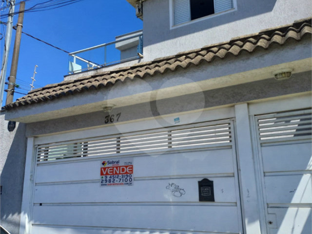 Sobrado à venda com 3 suítes em Vila Nivi, São Paulo, SP
