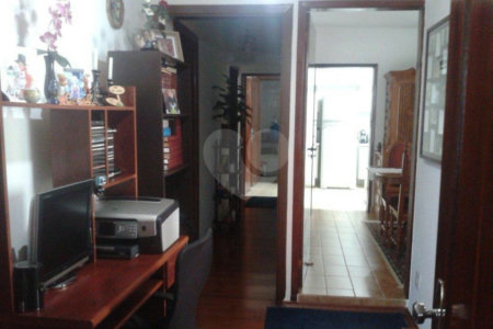 Casa à venda com 3 quartos, sendo 1 suíte, em Água Fria, São Paulo, SP
