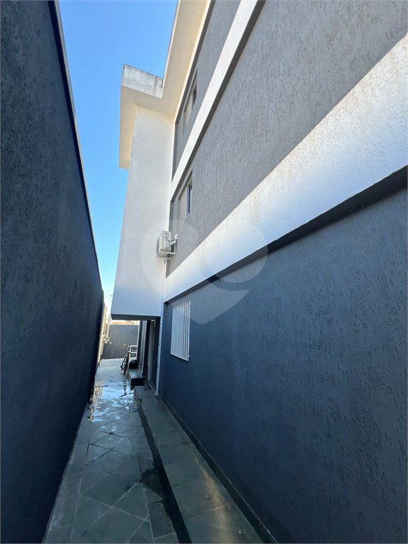Apartamento à venda com 3 quartos, sendo 1 suíte,  em Vila Suissa, Mogi das Cruzes, SP