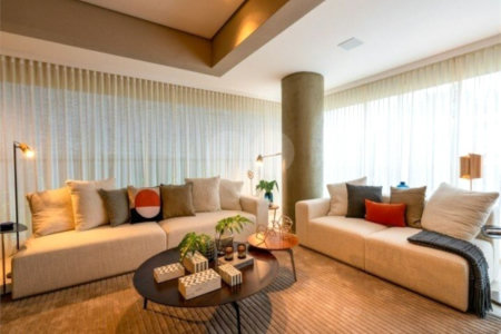 Apartamento à venda com 3 suítes em Moema, São Paulo, SP