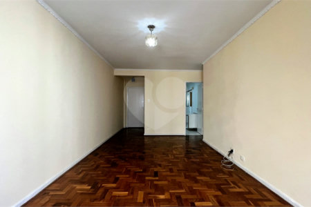 Apartamento à venda com 3 quartos, sendo 1 suíte, em Pinheiros, São Paulo, SP