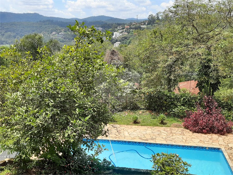 Casa à venda com 2 quartos em Caceia, Mairiporã, SP