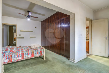 Casa à venda com 3 quartos, sendo 1 suíte, em Vila Clementino, São Paulo, SP