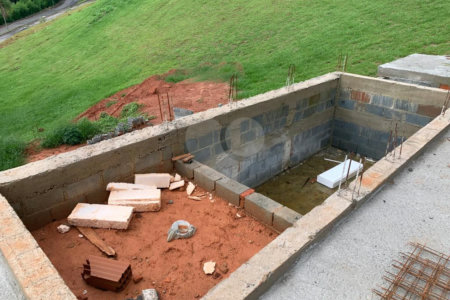 Terreno à venda com 4 quartos, sendo 5 suítes,  no condomínio Quintas da Boa Vista, Atibaia - SP