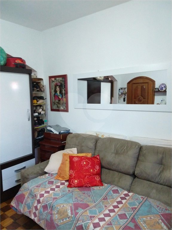 Sobrado à venda com 3 quartos em Jardim Regina, São Paulo, SP
