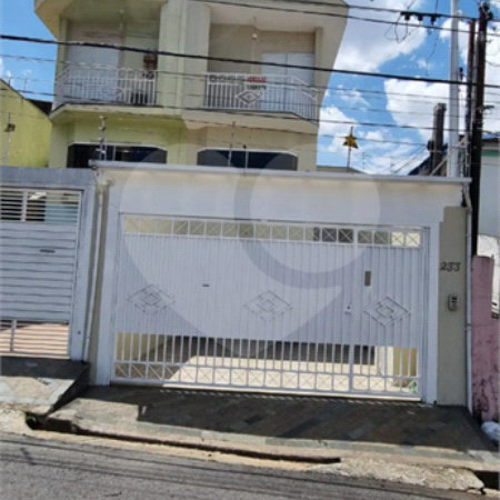 Sobrado à venda com 3 suítes em Vila Nair, São Paulo, SP