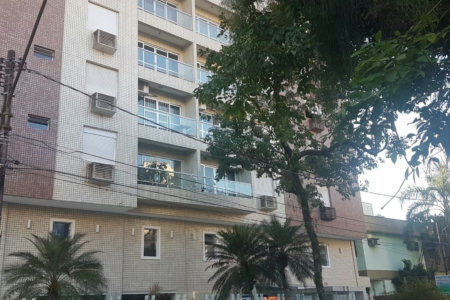 Apartamento Amplo a Apenas 120 Metros da Praia – Localização Privilegiada na Ponta da Praia!