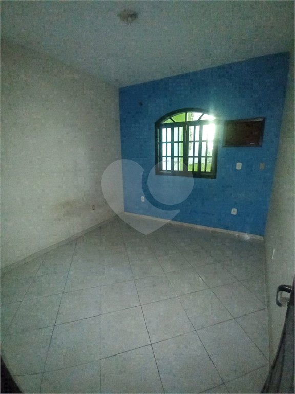 Casa à venda com 2 quartos, sendo 1 suíte, no condomínio River Plate, Rio de Janeiro - RJ