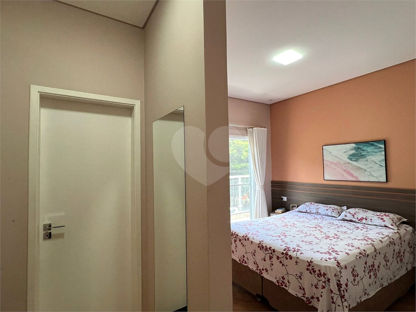 Casa à venda com 3 quartos, sendo 1 suíte,  no condomínio Golden Park Residence, Sorocaba - SP