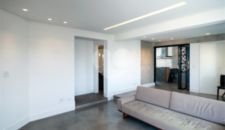 Apartamento à venda com 2 quartos, sendo 1 suíte, em Campo Belo, São Paulo, SP