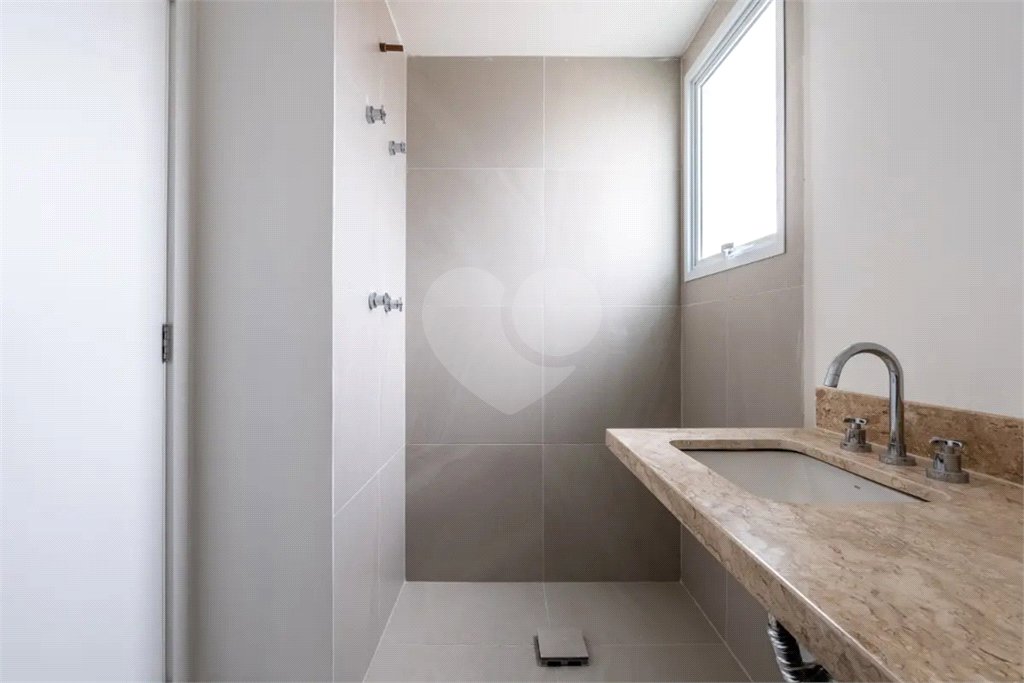 Apartamento à venda com 3 suítes em Jardim Dom Bosco, São Paulo, SP