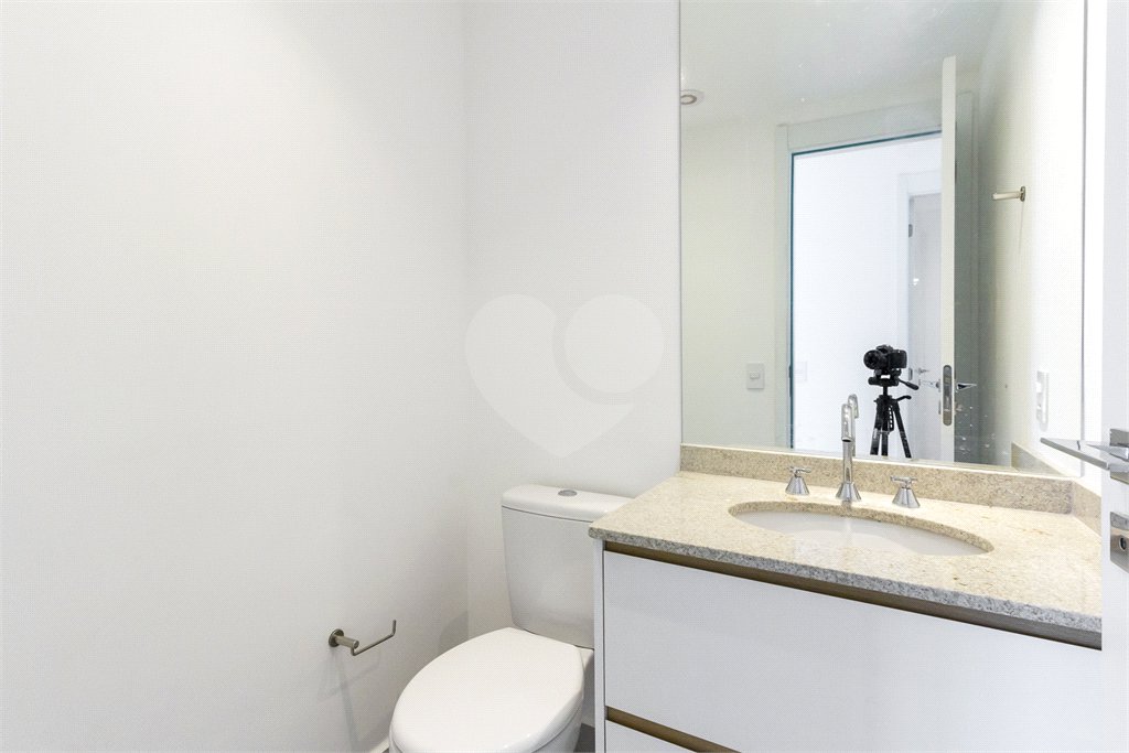 Apartamento à venda com 2 suítes em Pinheiros, São Paulo, SP