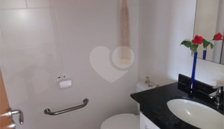 Apartamento à venda com 2 quartos, sendo 1 suíte,  em Jardim Maristela, Atibaia, SP