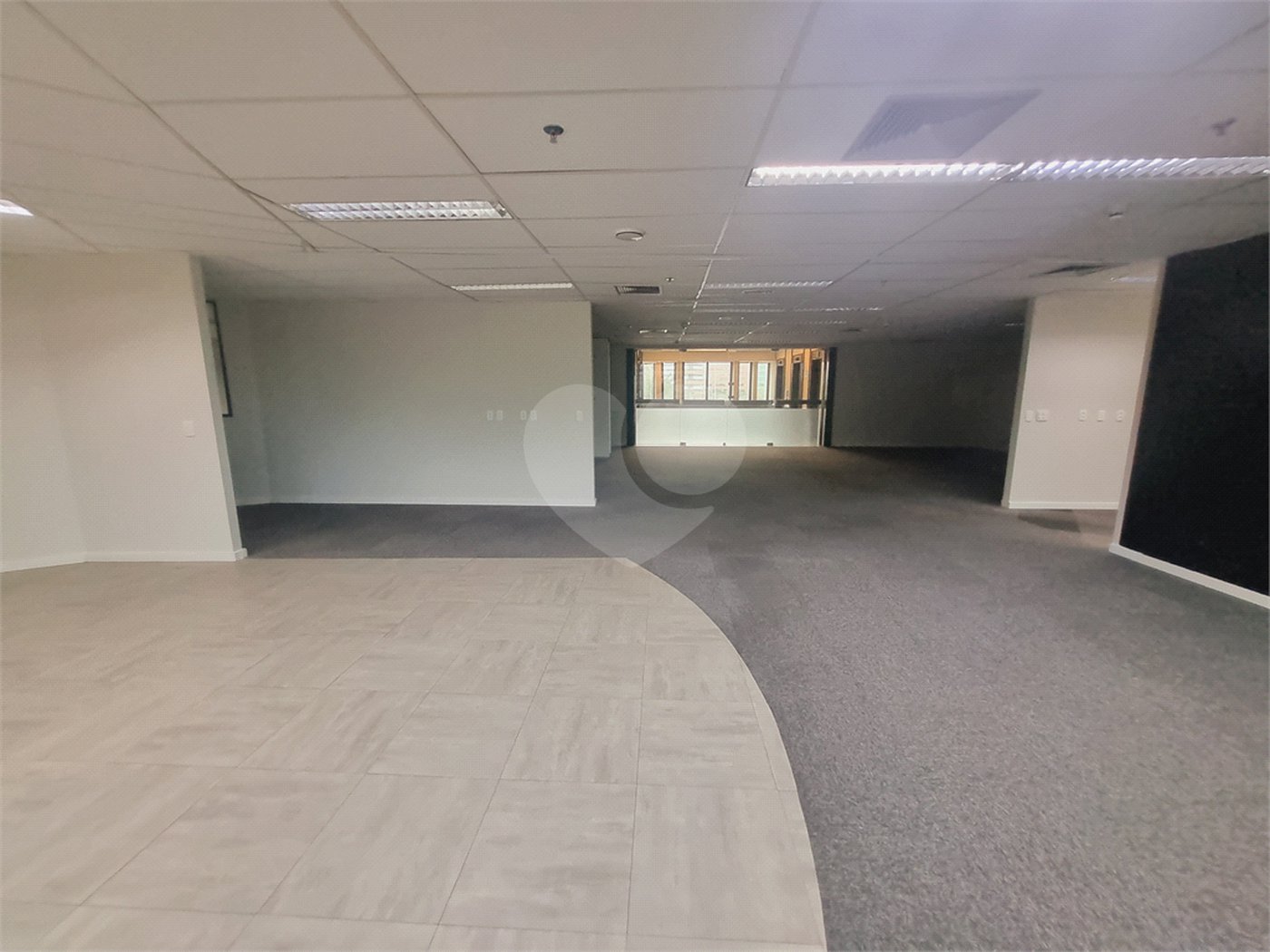 Sala à venda ou para alugar com 10 quartos em Butantã, São Paulo, SP