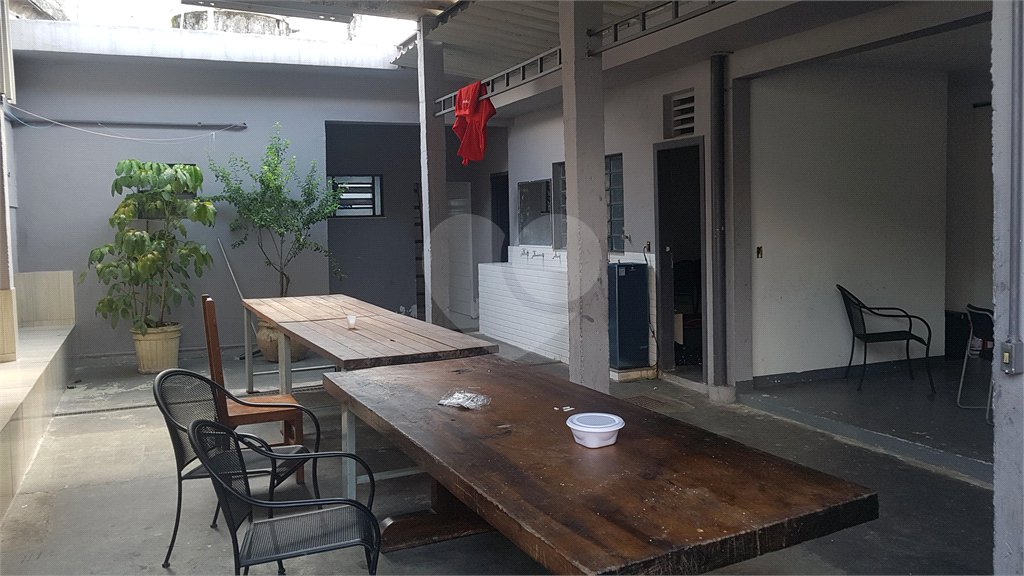 Sobrado à venda com 2 quartos em Alto da Boa Vista, São Paulo, SP