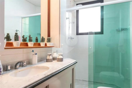 Apartamento à venda com 4 quartos, sendo 2 suítes, em Planalto Paulista, São Paulo, SP