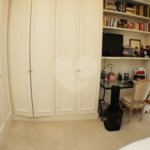 Apartamento à venda ou para alugar com 4 suítes em Moema, São Paulo, SP