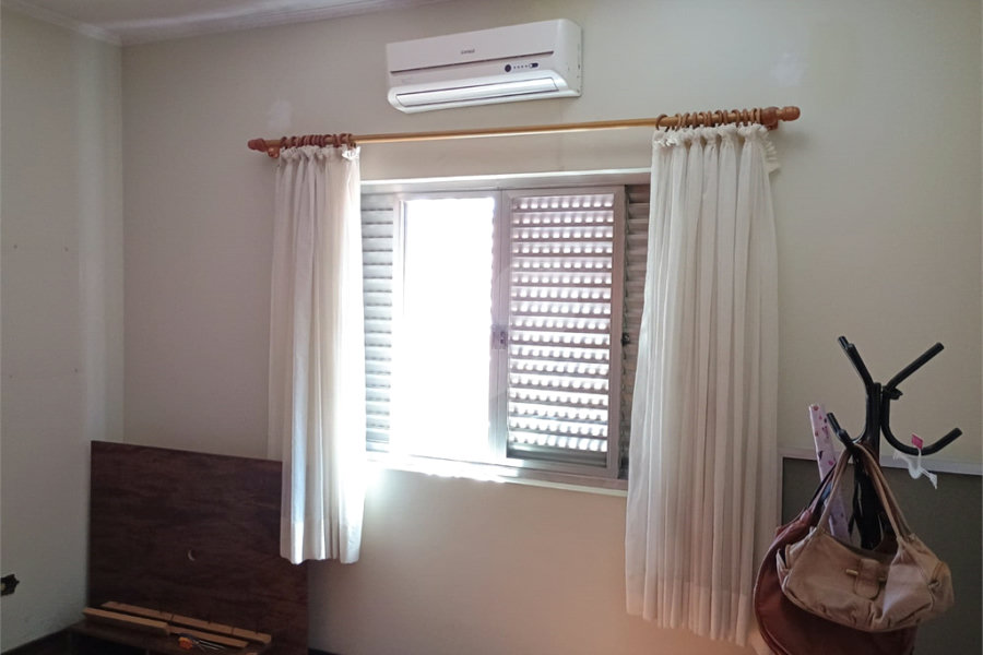 Casa à venda com 3 quartos, sendo 1 suíte,  em Tremembé, São Paulo, SP
