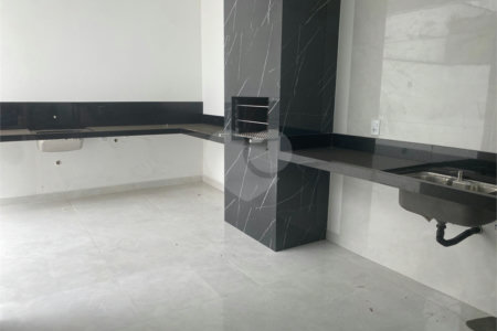 Casa à venda com 3 quartos, sendo 1 suíte, no condomínio Horto Florestal Villagio, Sorocaba - SP