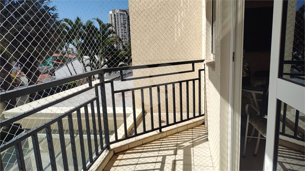 Apartamento à venda com 3 quartos, sendo 1 suíte, em Vila Augusta, Guarulhos, SP