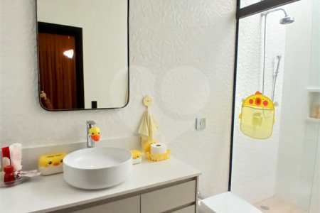 Casa à venda com 3 suítes em Pinheirinho, Vinhedo, SP