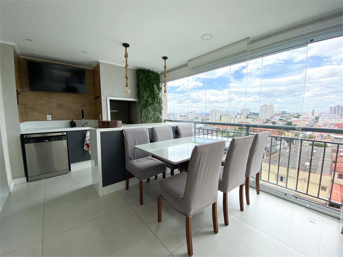 Apartamento à venda com 2 quartos, sendo 1 suíte,  em Tucuruvi, São Paulo, SP