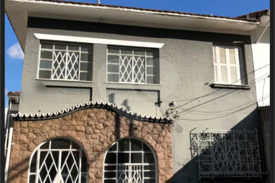 Casa à venda com 10 quartos em Santana, São Paulo, SP