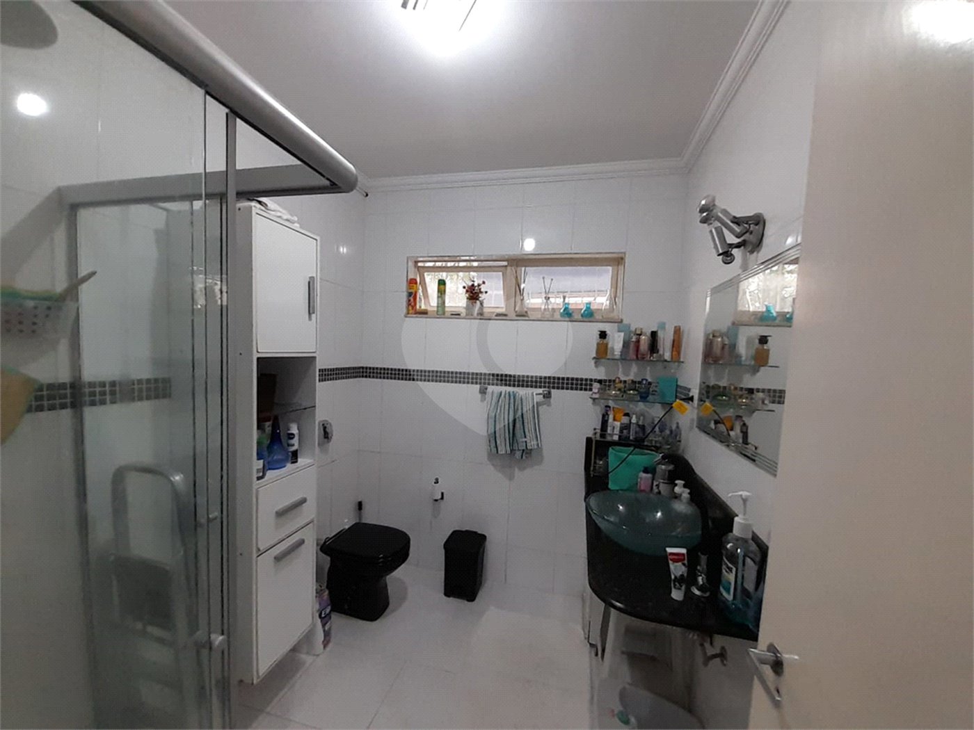 Sobrado à venda com 4 quartos, sendo 1 suíte, em Santana, São Paulo, SP