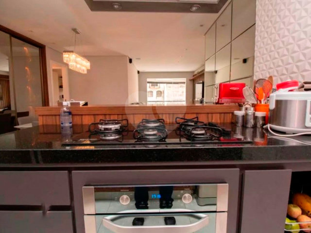 Apartamento à venda com 3 quartos, sendo 1 suíte,  em Tatuapé, São Paulo, SP