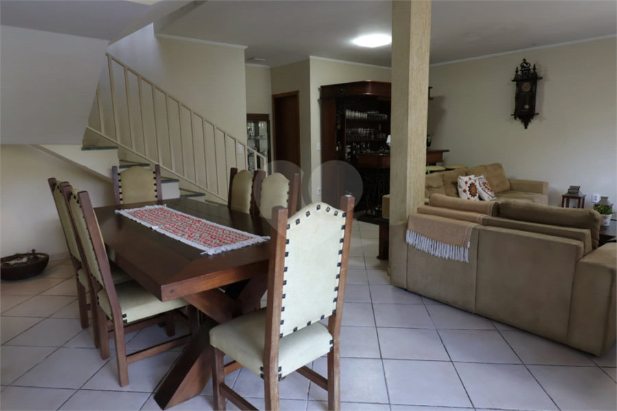 Casa à venda com 3 suítes no condomínio Parque Imperial da Cantareira, Mairiporã - SP
