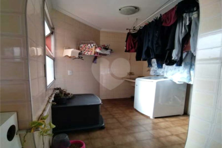 Apartamento à venda com 2 quartos, sendo 1 suíte, em Jardim Itacolomi, São Paulo, SP