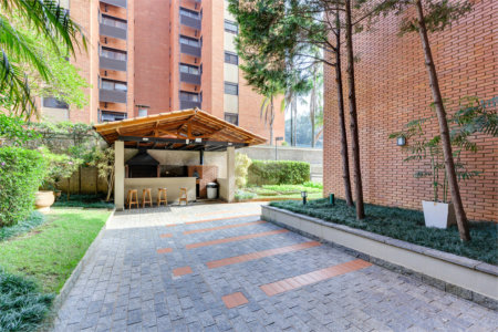 Apartamento à venda com 2 suítes em Alto da Boa Vista, São Paulo, SP