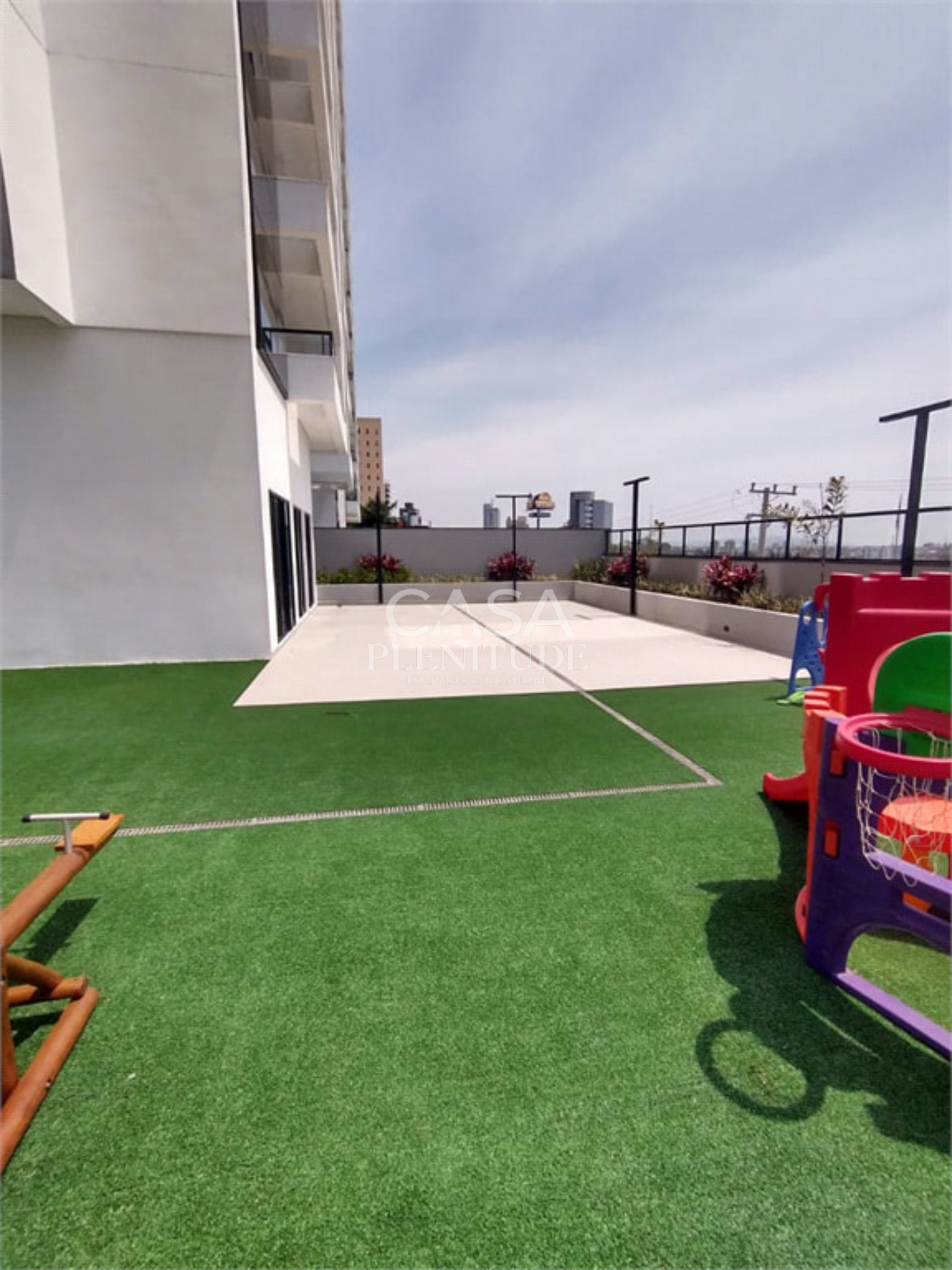 Apartamento à venda ou para alugar com 3 suítes em Parque Campolim, Sorocaba, SP
