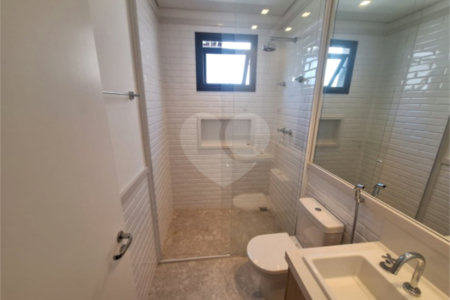 Casa à venda ou para alugar com 3 suítes no condomínio Boulevard Ibirapuera, São Paulo - SP