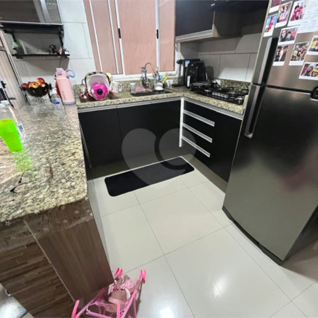 Sobrado à venda com 3 quartos, sendo 2 suítes, em Jardim São Pedro, Mogi das Cruzes, SP