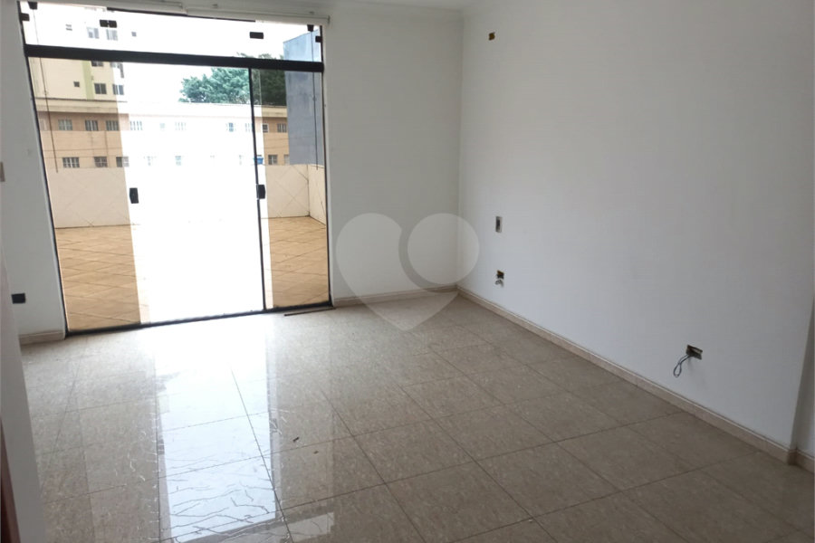 Sobrado à venda com 3 quartos, sendo 2 suítes, em Parada Inglesa, São Paulo, SP