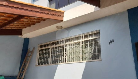 Sobrado à venda com 6 quartos, sendo 3 suítes,  em Vila Divina Pastora, São Paulo, SP