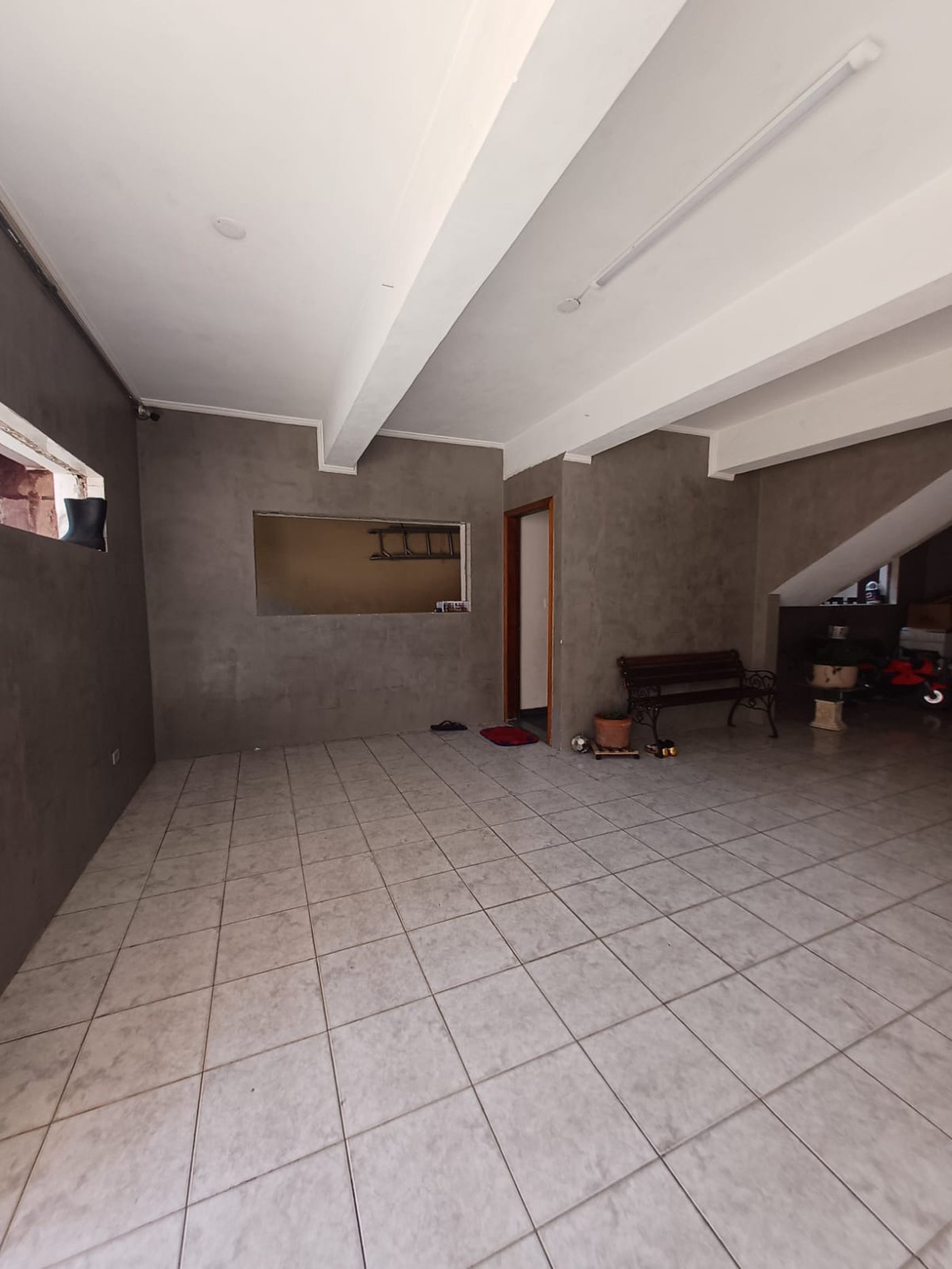 Casa à venda com 3 quartos, sendo 1 suíte, em Jardim Rosana, Guarulhos, SP