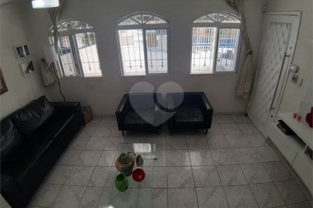 Sobrado à venda com 2 quartos em Vila Gustavo, São Paulo, SP