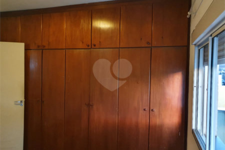 Sobrado à venda com 2 quartos em Chácara Monte Alegre, São Paulo, SP
