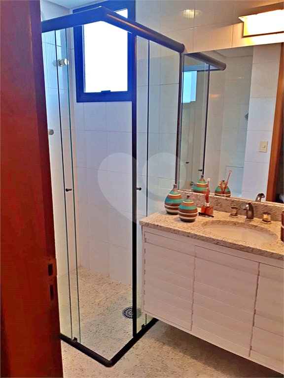 Apartamento à venda com 3 quartos, sendo 1 suíte, em Vila Mariana, São Paulo, SP