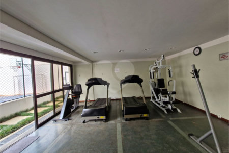 Apartamento à venda com 4 quartos, sendo 2 suítes, em Alto da Boa Vista, São Paulo, SP