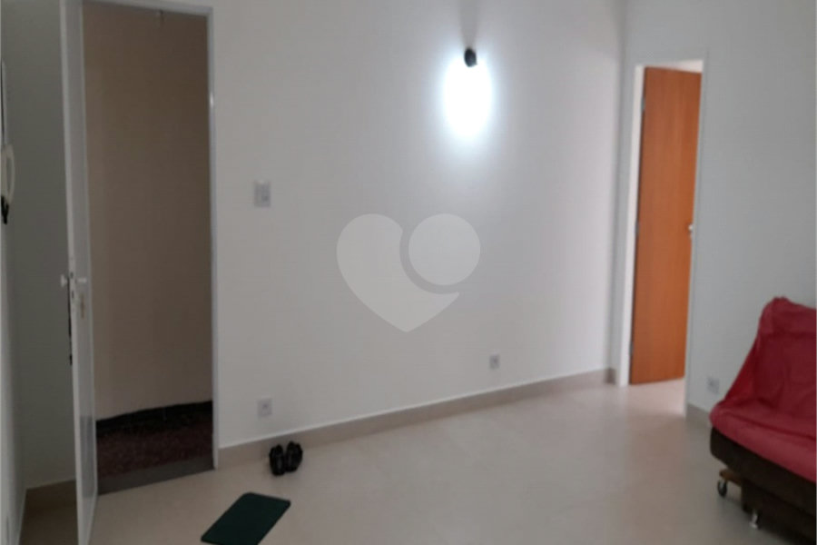 Sobrado à venda com 3 quartos, sendo 1 suíte, em Parque Peruche, São Paulo, SP