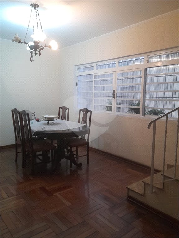 Sobrado à venda com 4 quartos, sendo 2 suítes, em Parque Jabaquara, São Paulo, SP