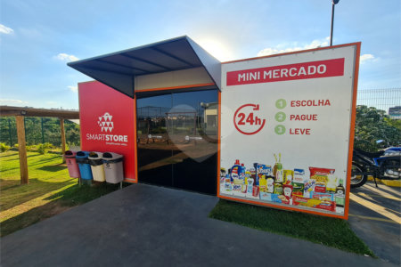 Casa à venda com 3 quartos, sendo 1 suíte, no condomínio Horto Florestal Villagio, Sorocaba - SP