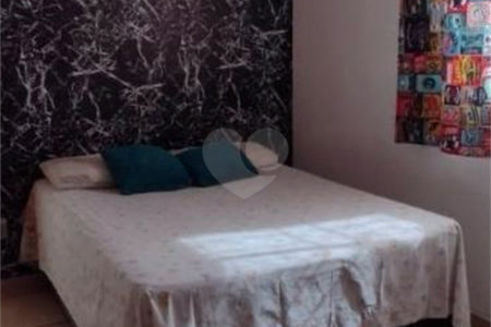 Casa à venda com 3 quartos, sendo 1 suíte, em Wanel Ville, Sorocaba, SP