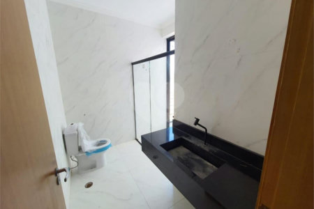 Sobrado à venda com 3 quartos, sendo 1 suíte, em Nossa Senhora do Ó, São Paulo, SP
