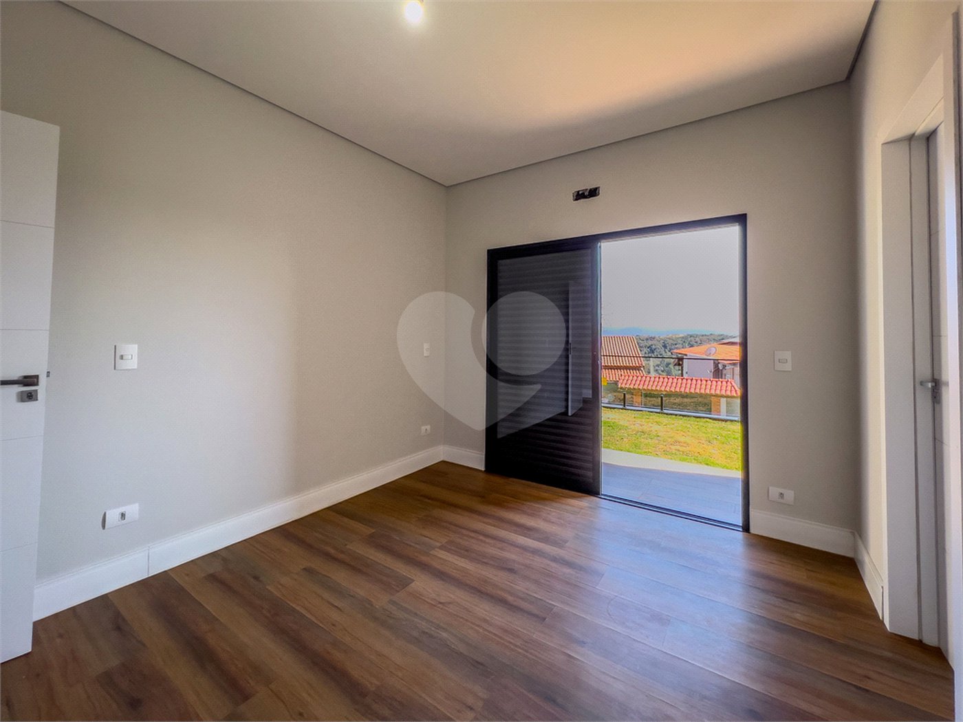 Casa à venda com 3 suítes em Jardim Paulista, Atibaia, SP