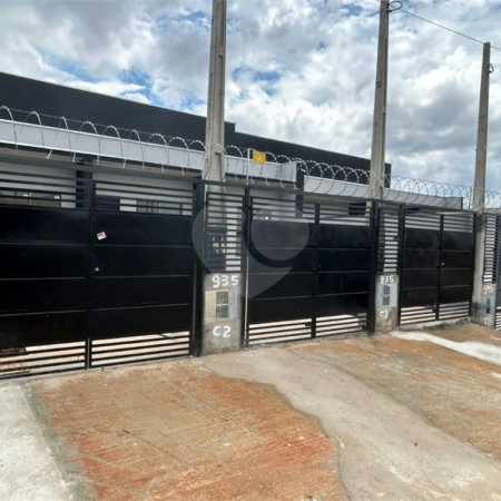 Casa de Vila à venda com 2 quartos, sendo 1 suíte, em Vila Nova Sorocaba, Sorocaba, SP