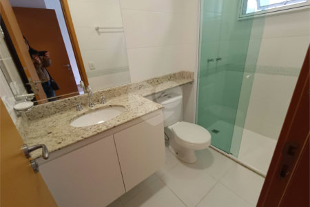 Apartamento à venda com 3 quartos, sendo 1 suíte, no Centro, São Roque, SP